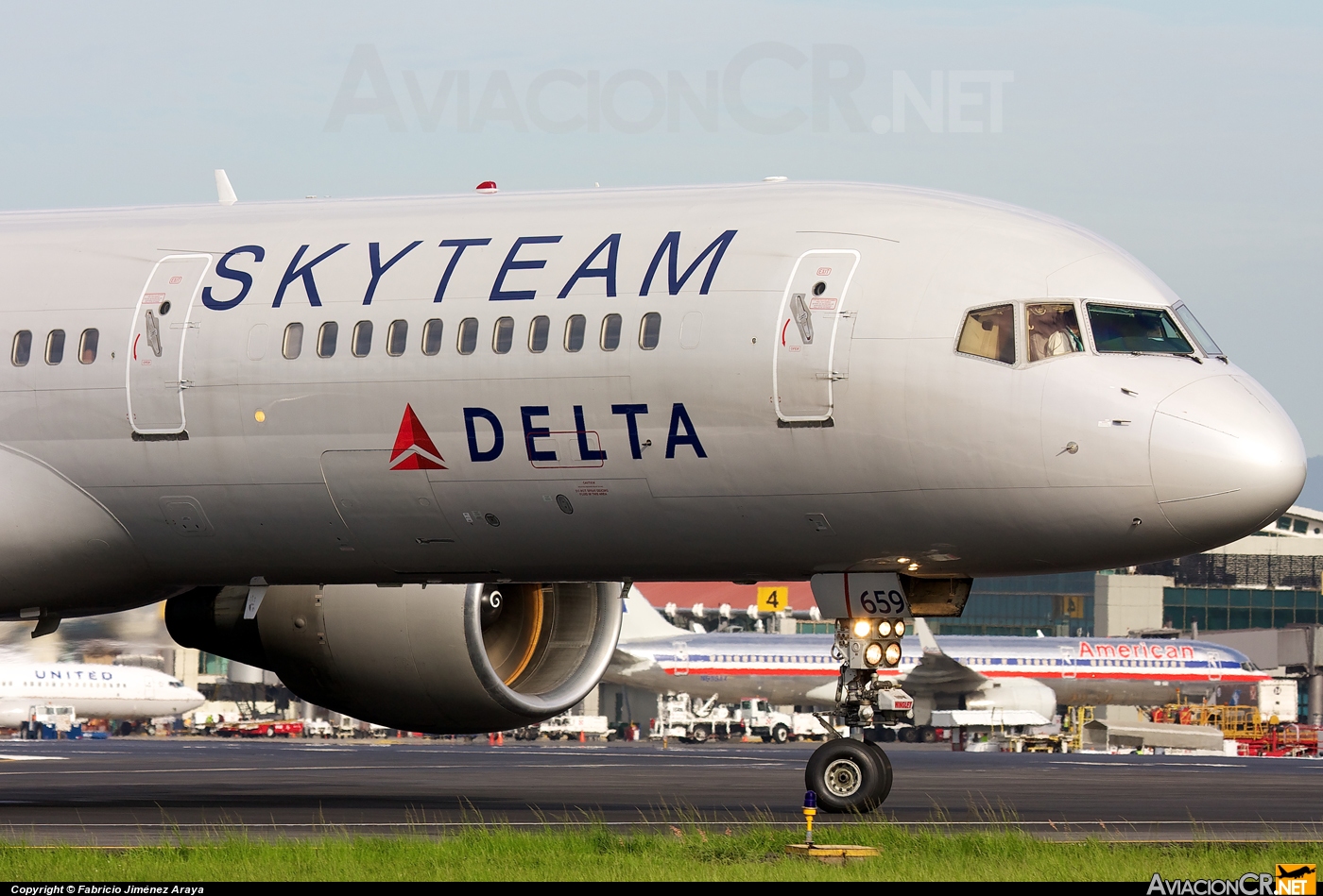 N659DL - Boeing 757-232 - Delta Air Lines