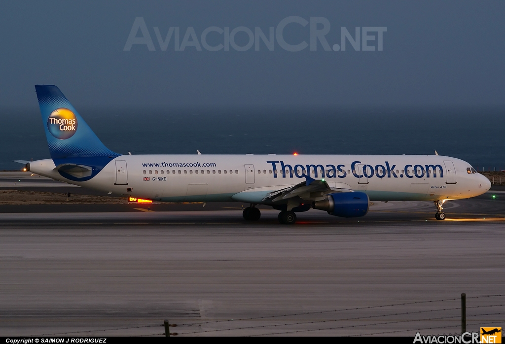 G-NIKO - Airbus A321-211 - Thomas Cook