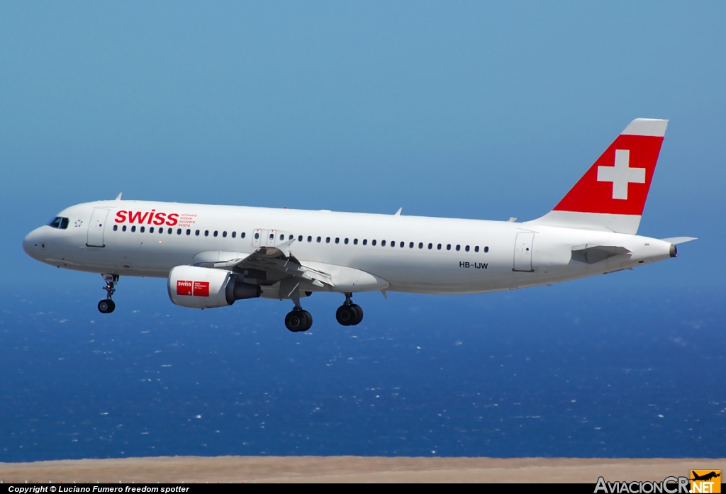 HB-IJW - Airbus A320-214 - SWISS