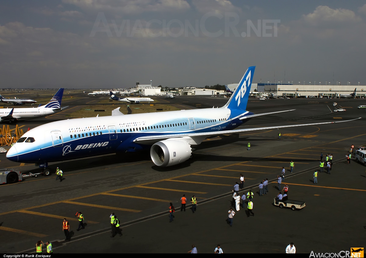 N787BX - Boeing 787-881 Dreamliner - Boeing Company
