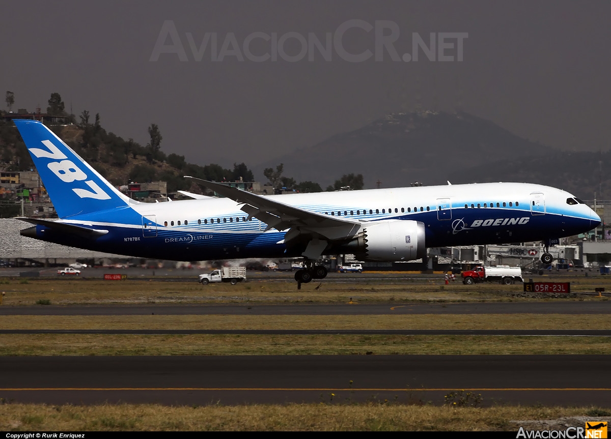 N787BX - Boeing 787-881 Dreamliner - Boeing Company