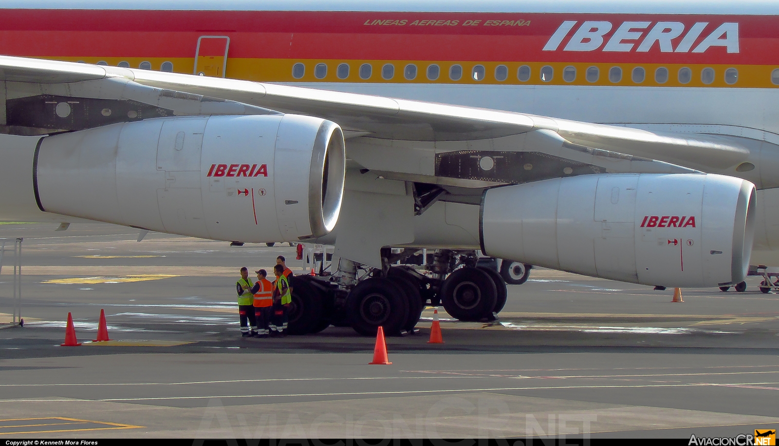 EC-KOU - Airbus A340-313 - Iberia