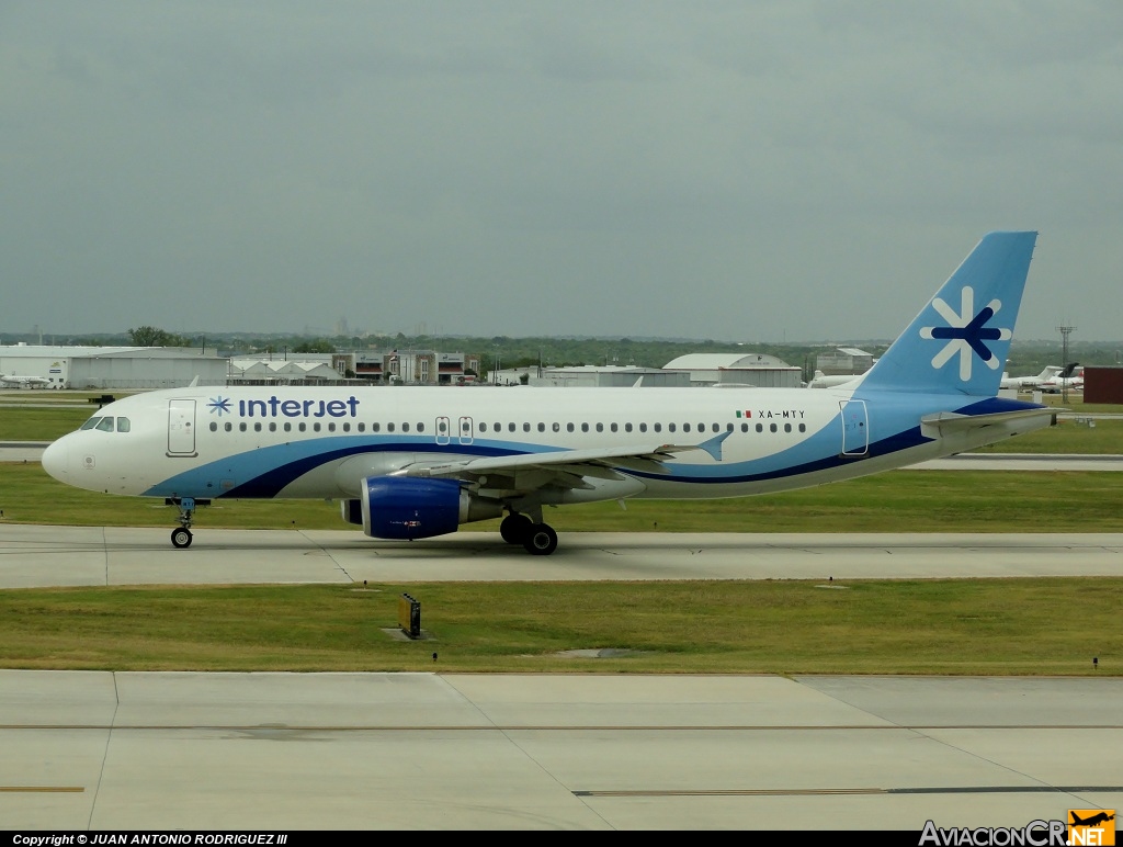 XA-MTY - Airbus A320-214 - Interjet