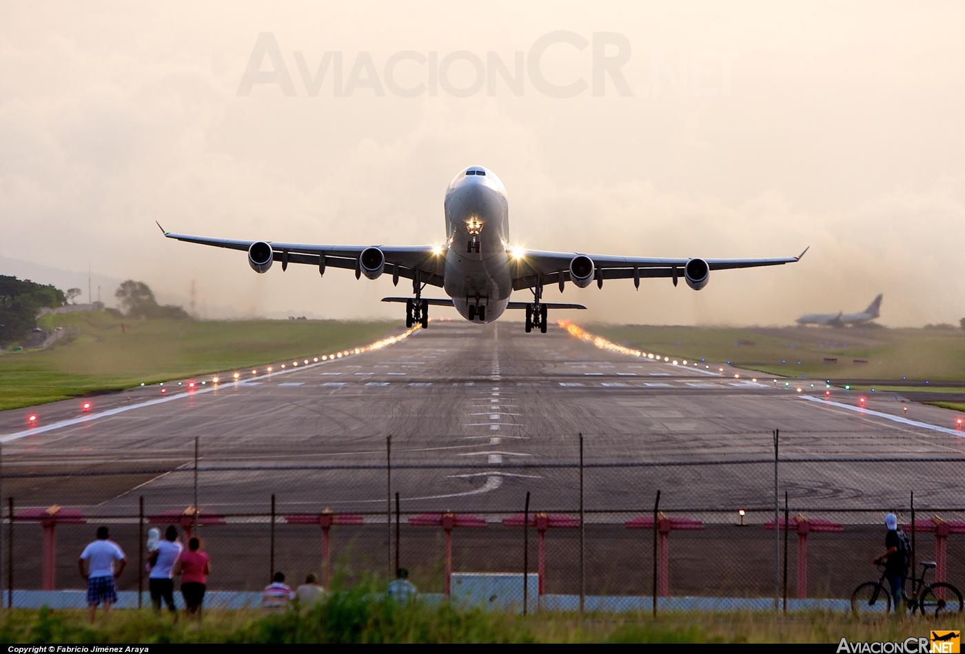 EC-GUP - Airbus A340-313X - Iberia