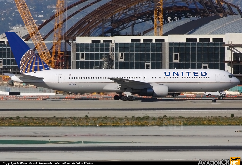 N675UA - Boeing 767-322/ER - United Airlines