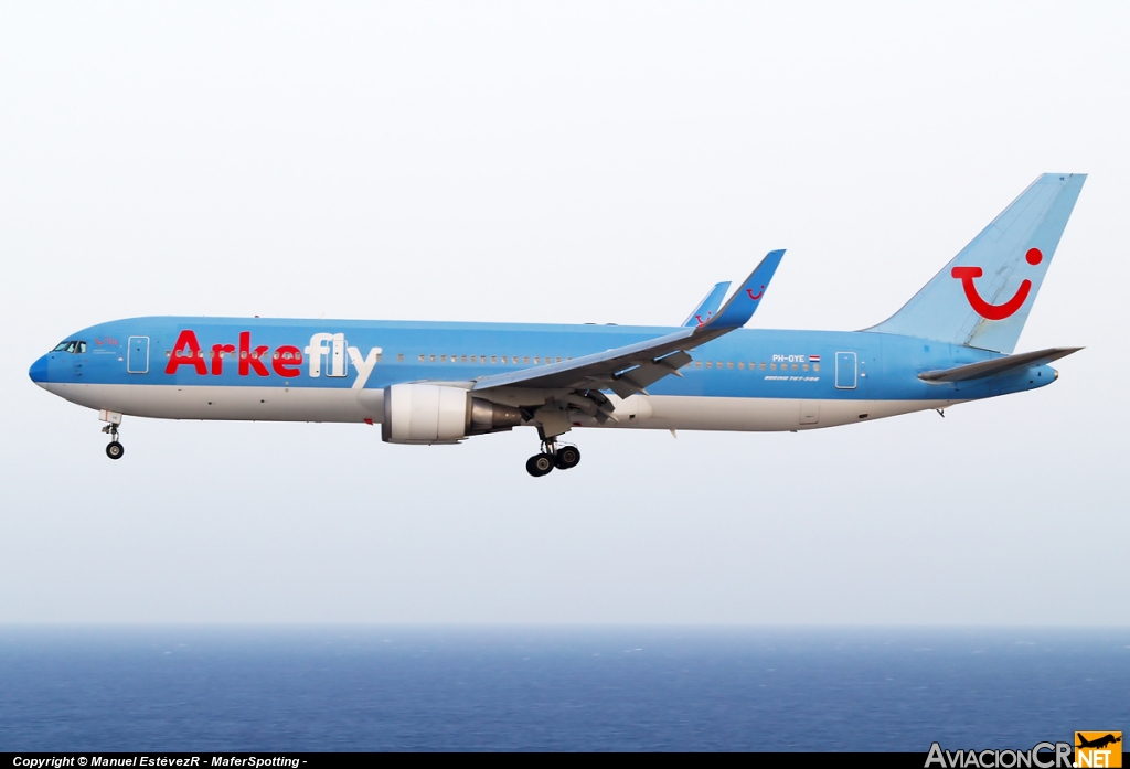 PH-OYE - Boeing 767-304/ER - ArkeFly