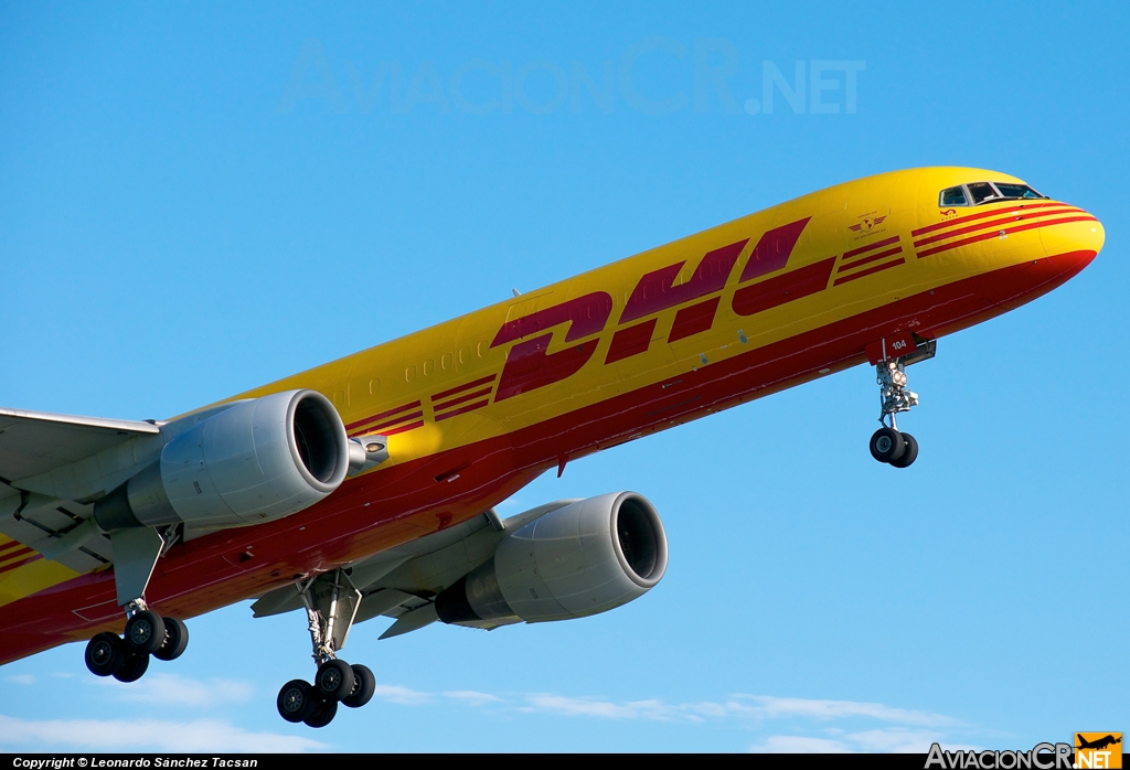 HP-2010DAE - Boeing 757-27A(PCF) - DHL Aero Expreso