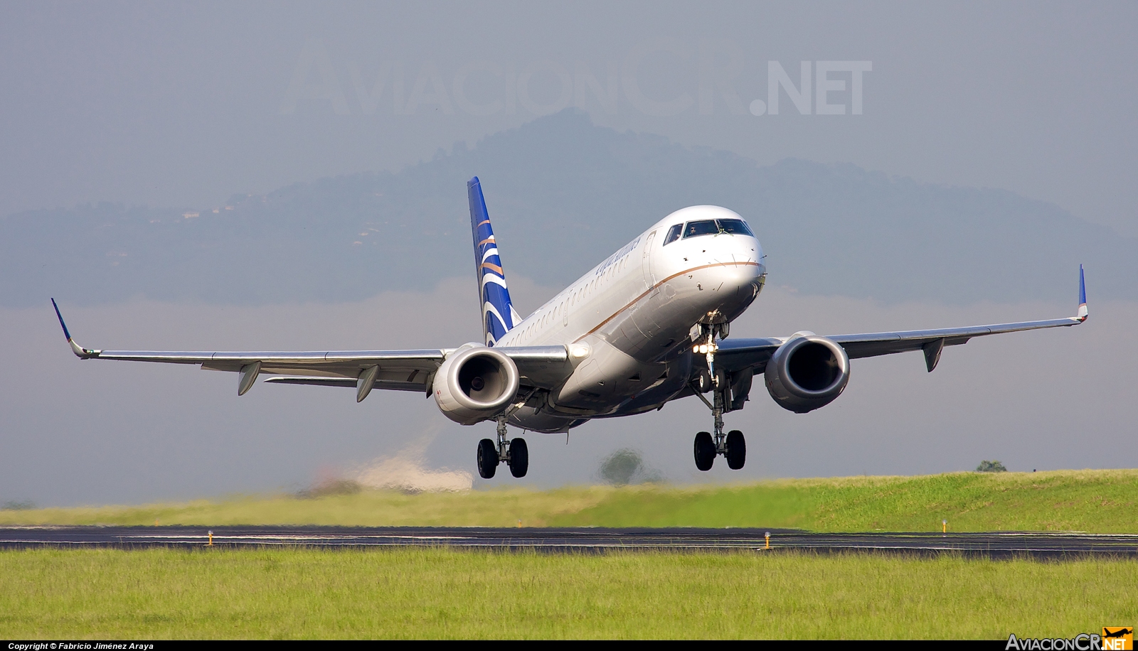 HP-1563CMP - Embraer 190-100IGW - Copa Airlines