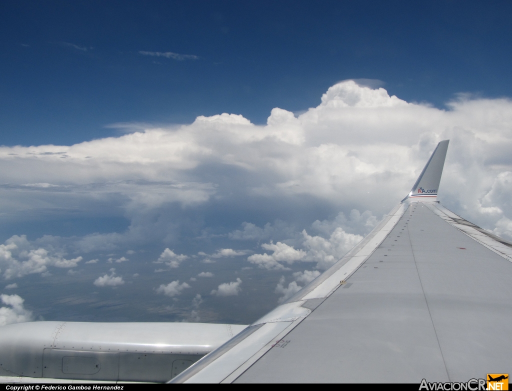  - Boeing 757-223 - American Airlines