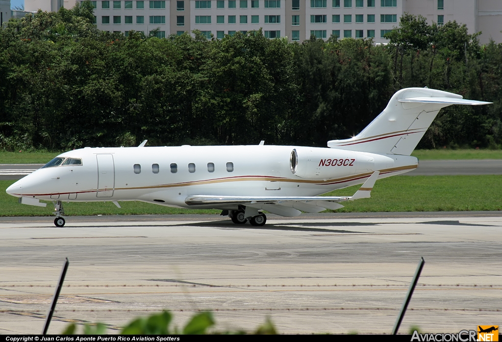 N303CZ - Bombardier BD-100-1A10 Challenger 300 - Privado