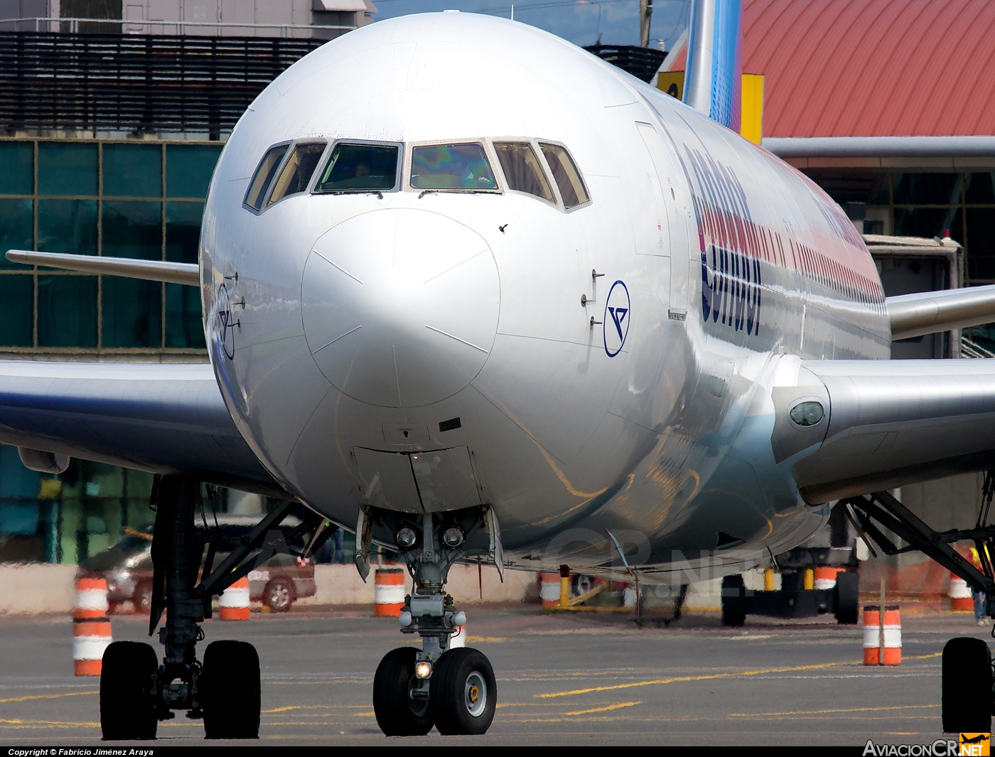 D-ABUD - Boeing 767-330/ER - Condor