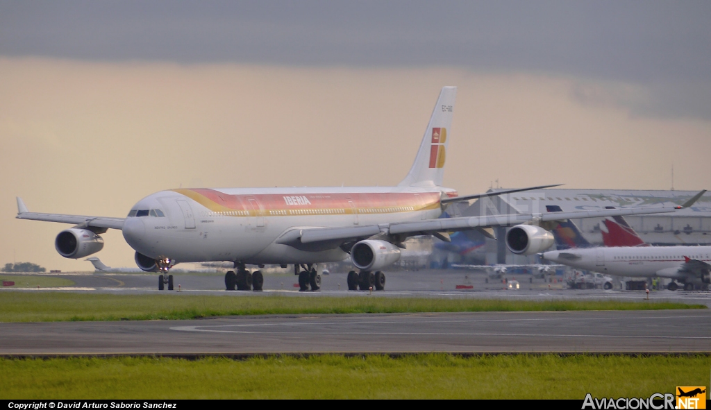 EC-GUQ - Airbus A340-313X - Iberia