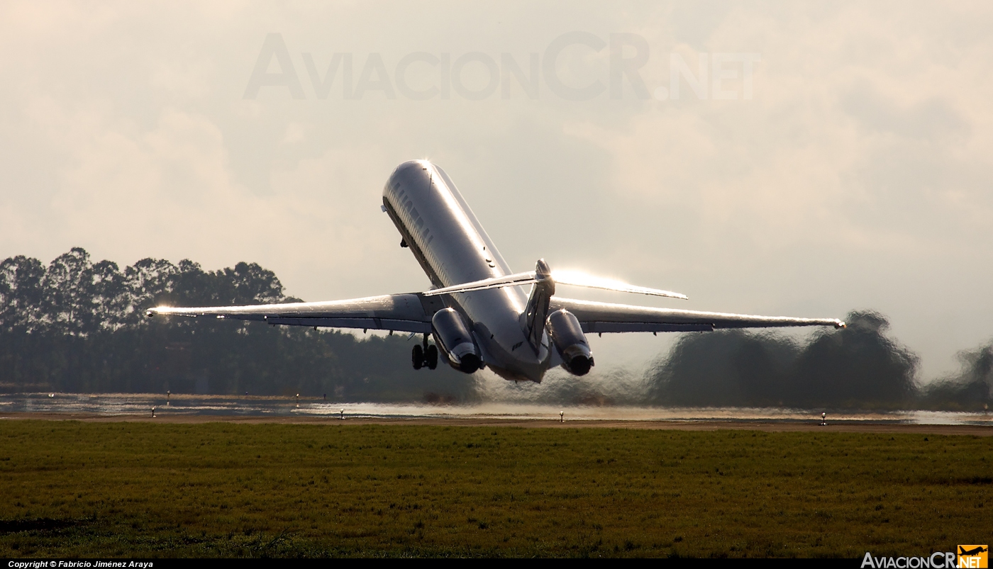 LV-BHN - McDonnell Douglas MD-83 (DC-9-83) - Austral Líneas Aéreas