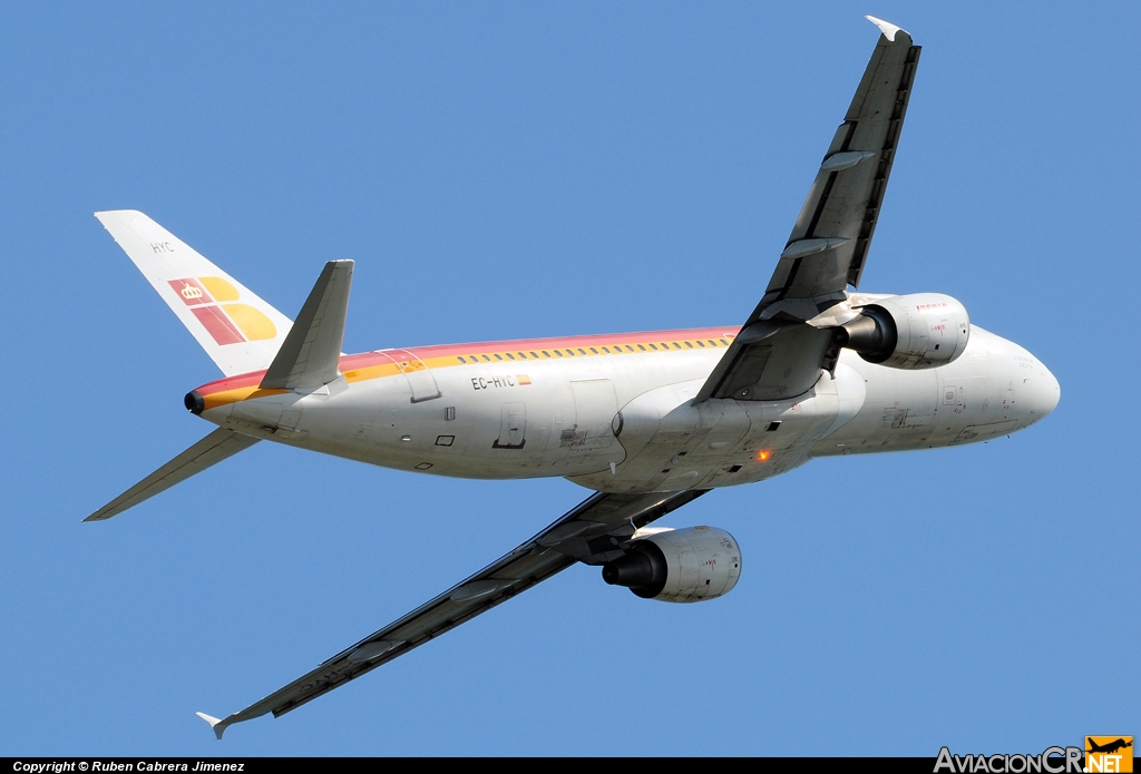 EC-HYC - Airbus A320-214 - Iberia