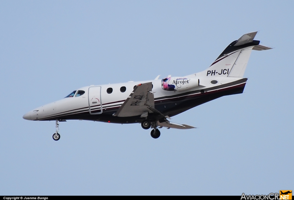 PH-JCI - Raytheon 390 Premier I - Solid Air