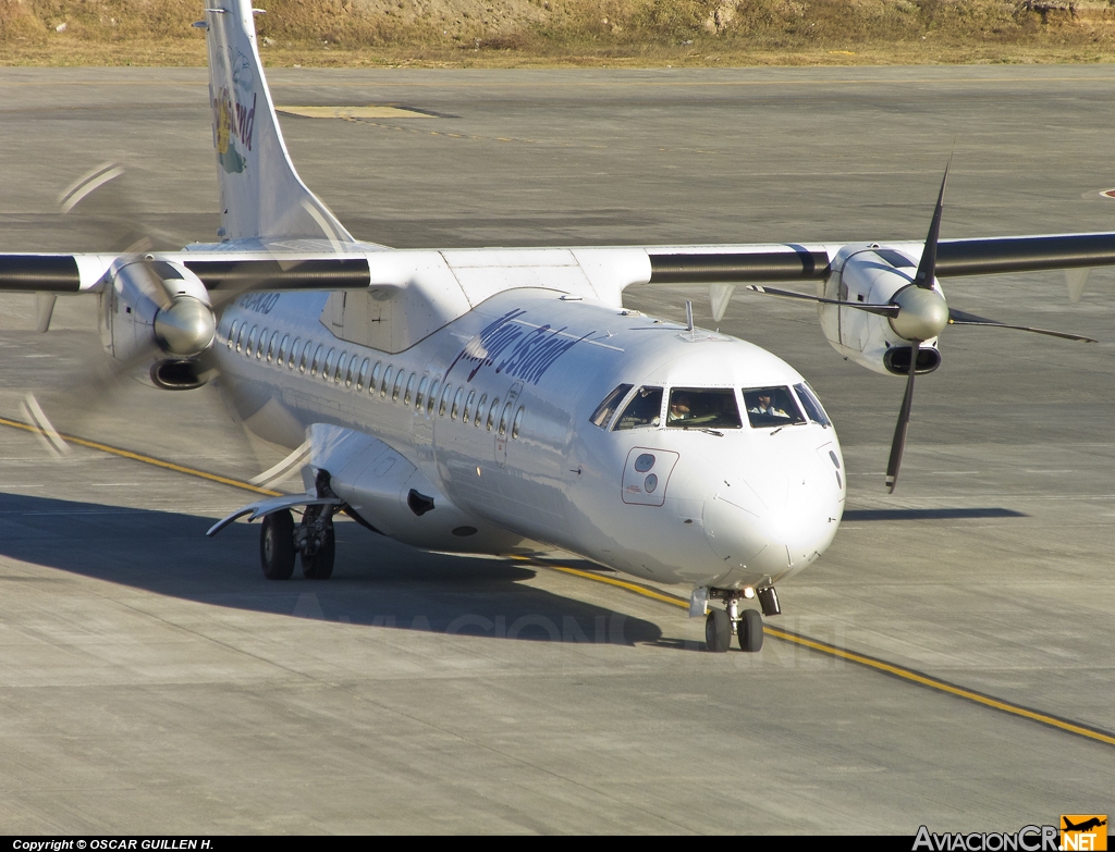 EC-KAD - ATR 72-202 - Maya Island Air