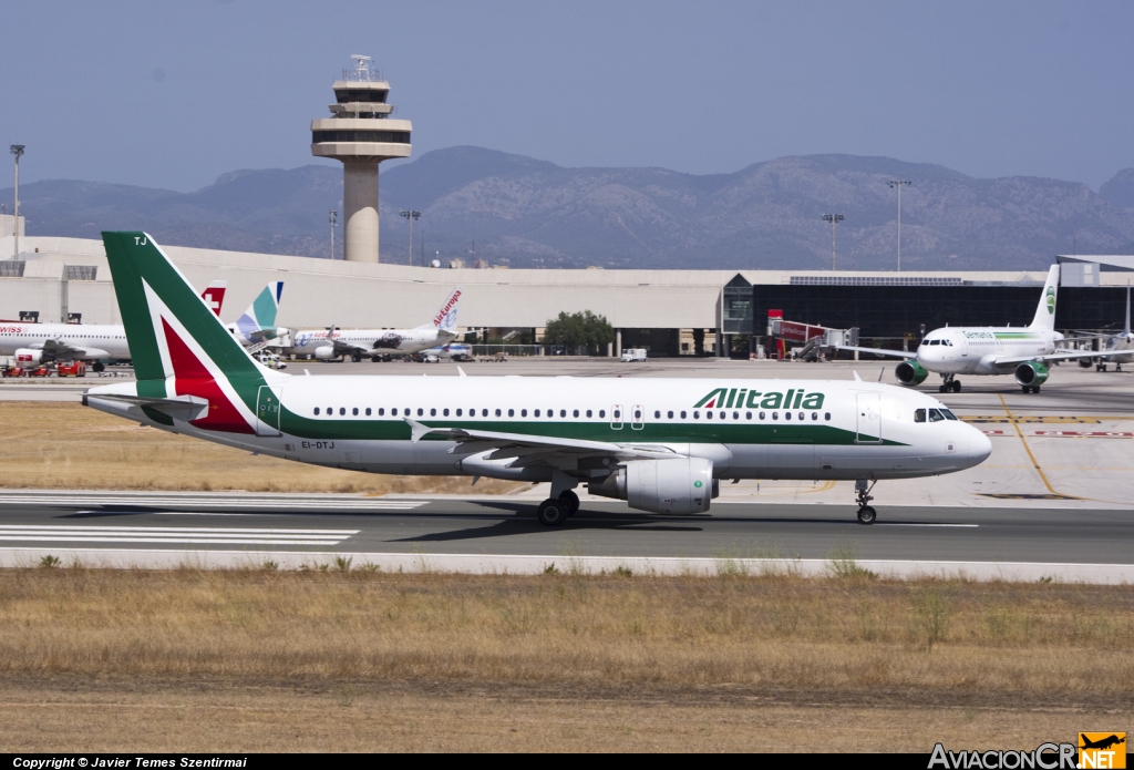 EI-DTJ - Airbus A320-216 - Alitalia