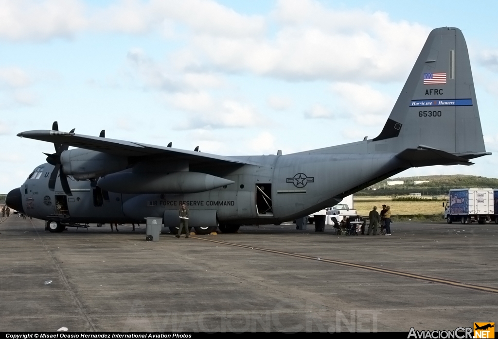 96-5300 - Lockheed WC-130J - USAF - United States Air Force - Fuerza Aerea de EE.UU