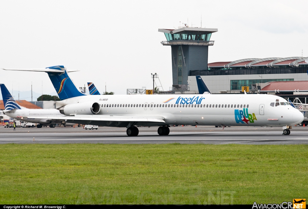 PJ-MDD - McDonnell Douglas MD-82 (DC-9-82) - Insel Air