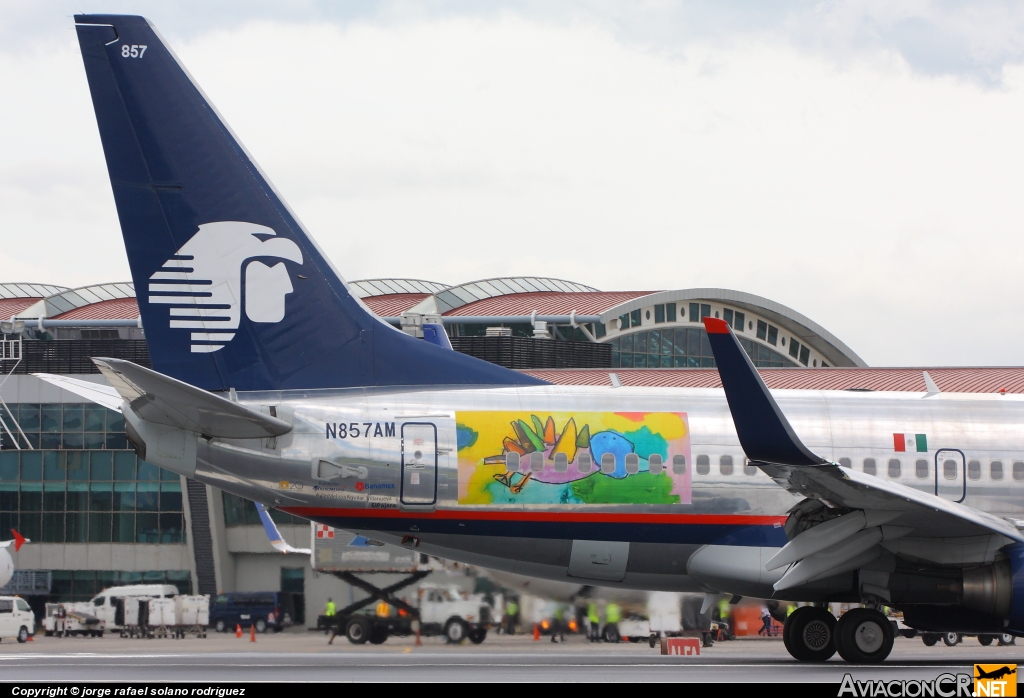 N857AM - Boeing 737-752 - Aeromexico