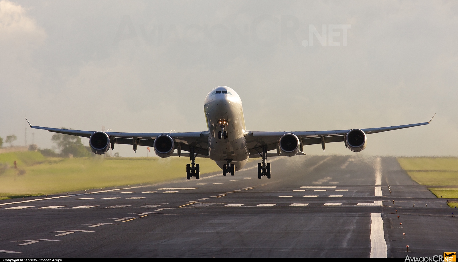 EC-JFX - Airbus A340-642 - Iberia