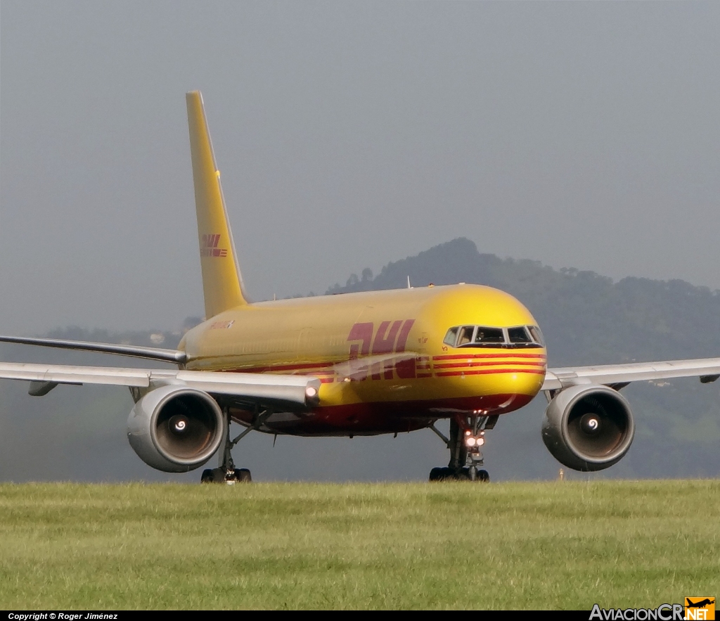 HP-2010DAE - Boeing 757-27A(PCF) - DHL Aero Expreso