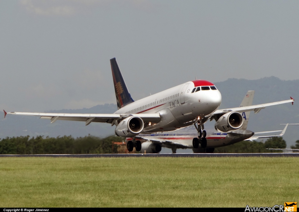 N495TA - Airbus A320-233 - TACA