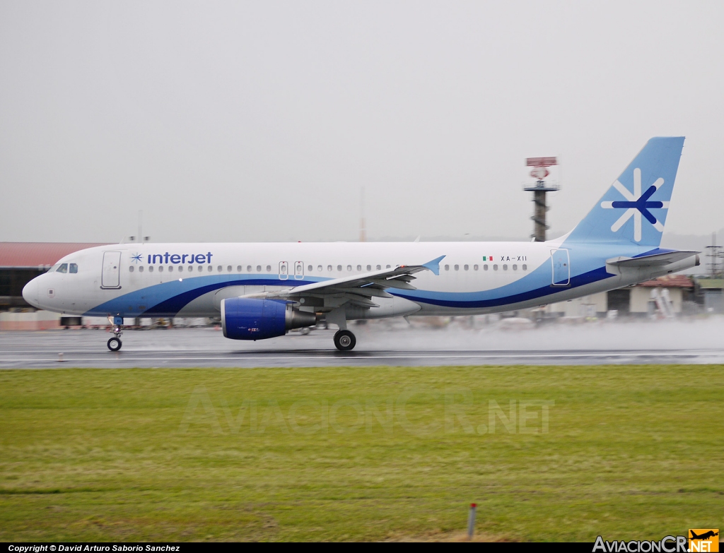 XA-XII - Airbus A320-214 - Interjet