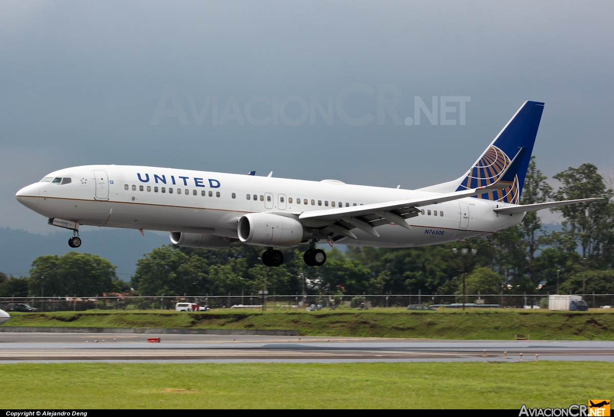 N76508 - Boeing 737-824 - United Airlines