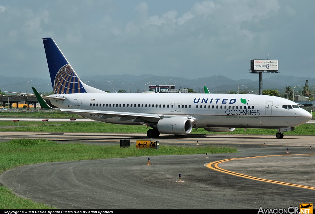 N76516 - Boeing 737-824 - United Airlines