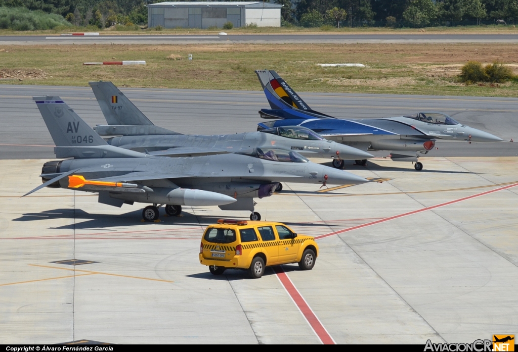 89-2046 - General Dynamics F-16C Fighting Falcon - Fuerza Aérea de EE UU