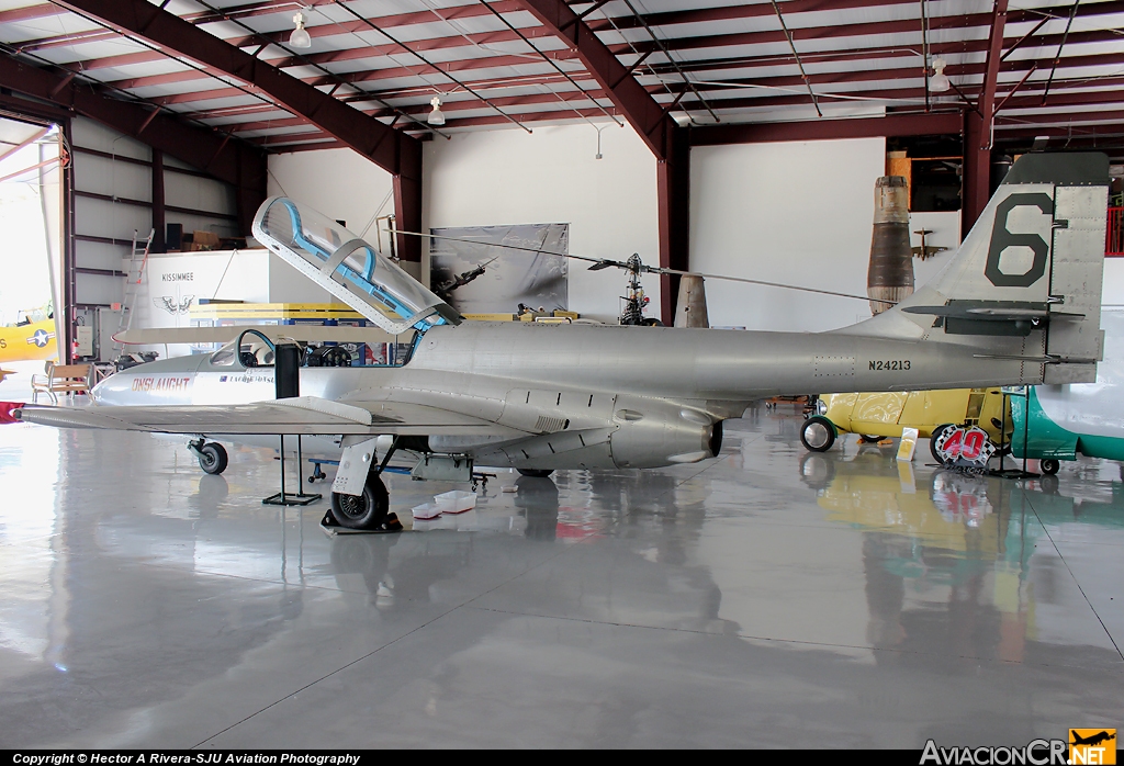 N24213 - Wsk-pzl-mielec TS-11 ISKRA - Desconocida