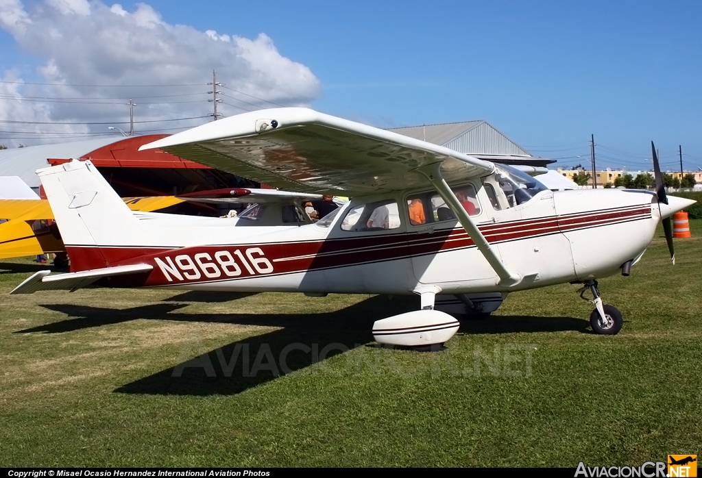 N96816 - Cessna 172P - Privado