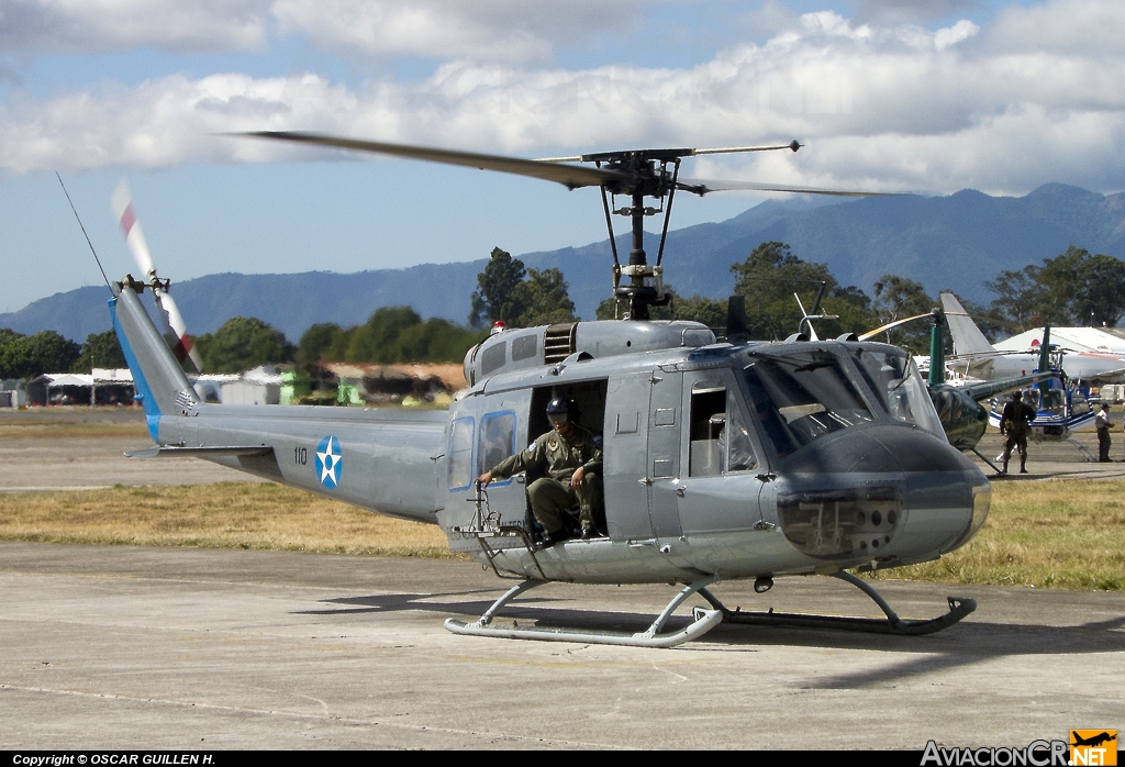 FAG-110 - Bell UH-1 Huey II - Fuerza Aérea Guatemalteca