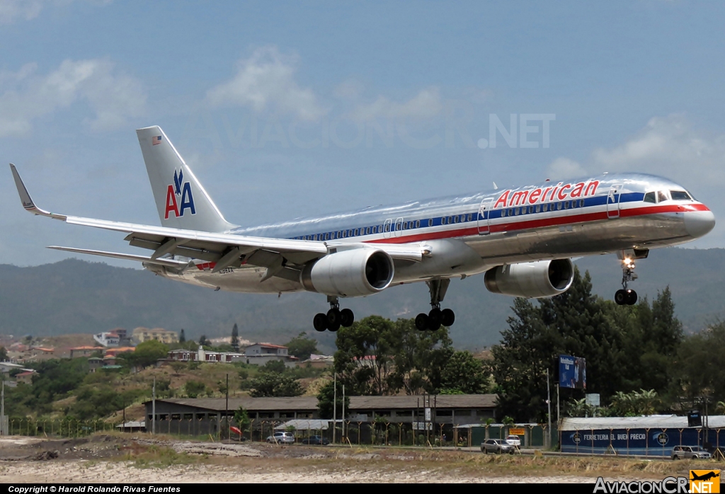 N198AA - Boeing 757-223 - American Airlines