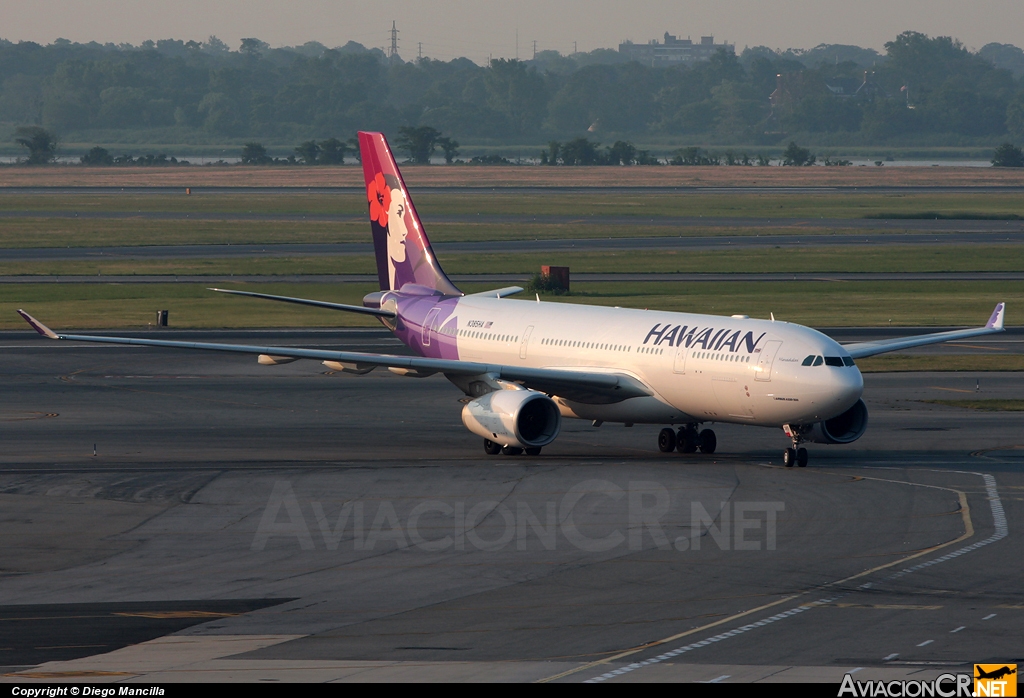 N385HA - Airbus A330-243 - Hawaiian Airlines