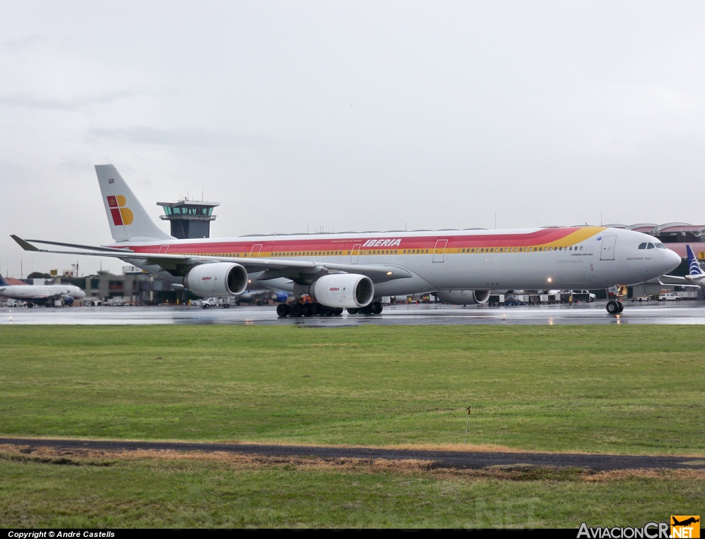 EC-IQR - Airbus A340-642 - Iberia