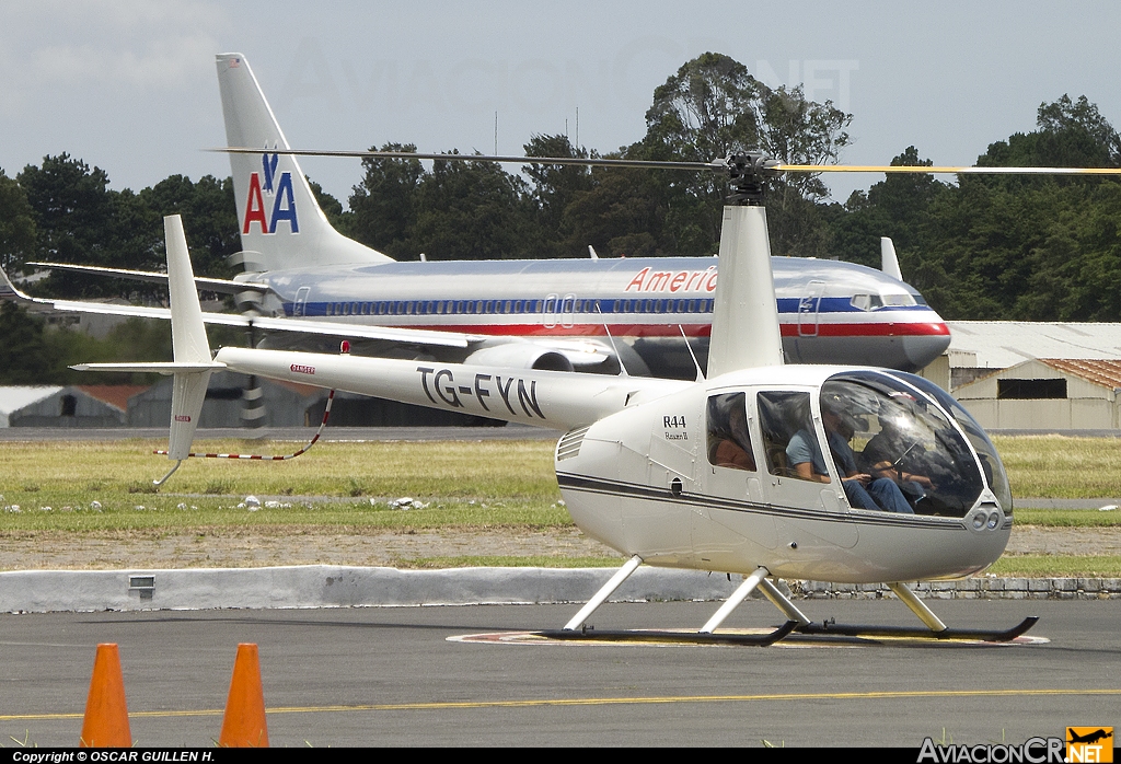 TG-FYN - Robinson R44 Raven II - Privado