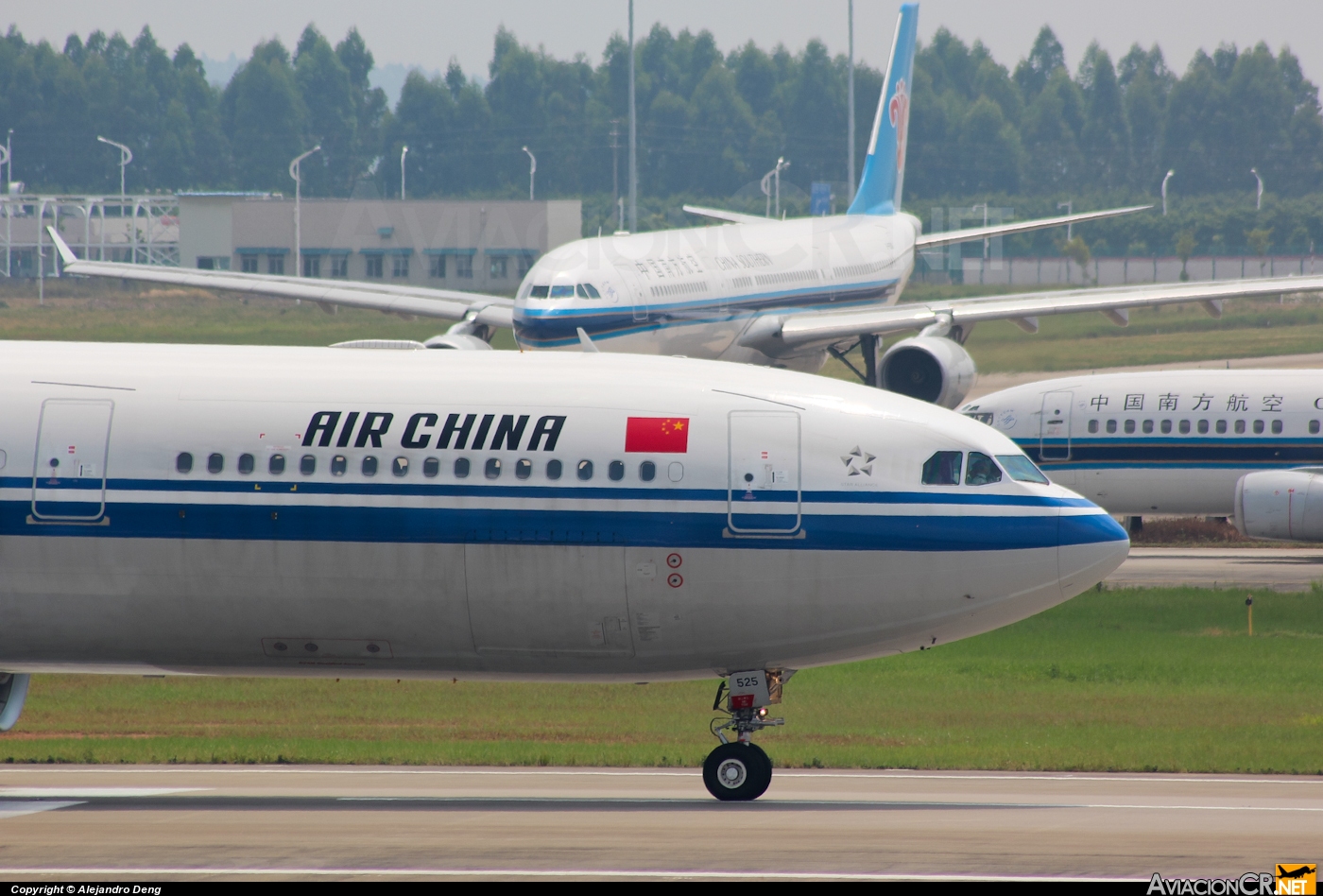 B-6525 - Airbus A330-343X - Air China
