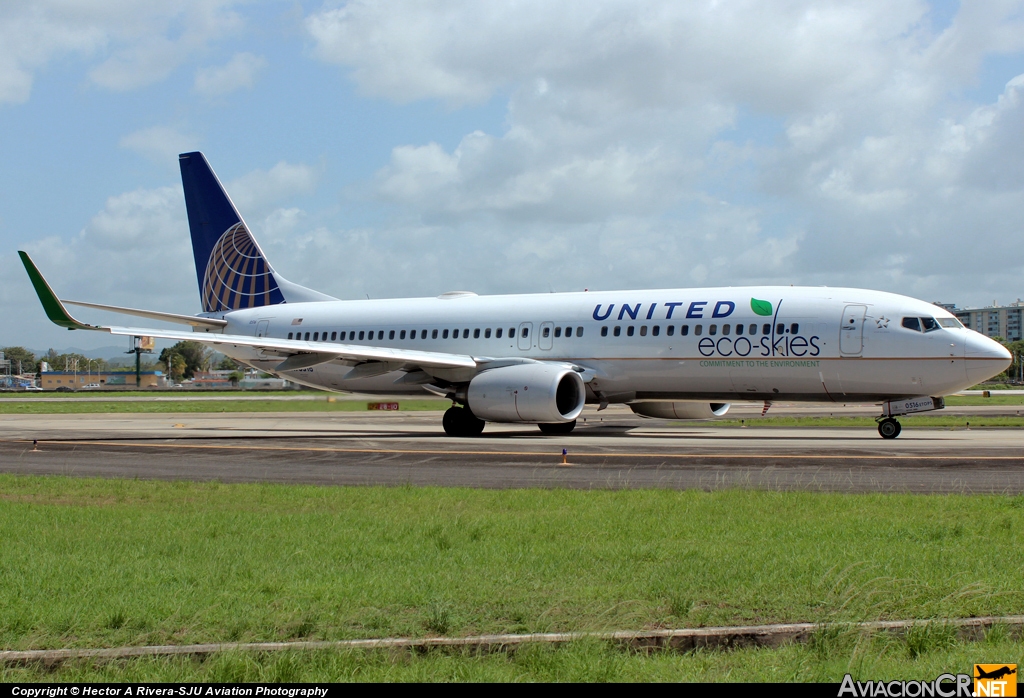 N76516 - Boeing 737-824 - United Airlines