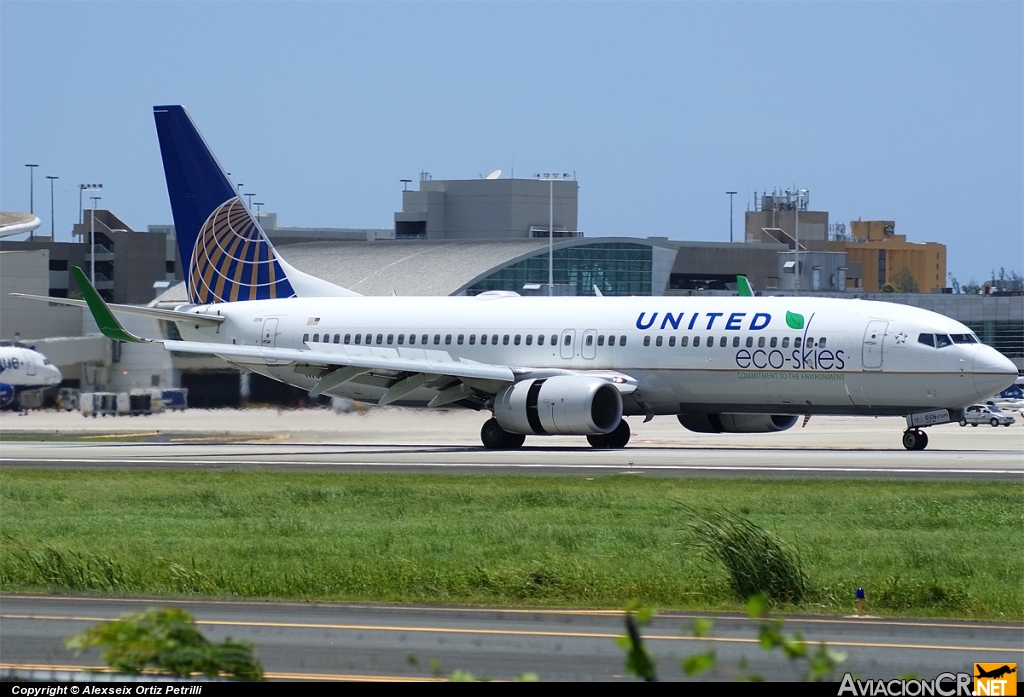 N76516 - Boeing 737-824 - United Airlines