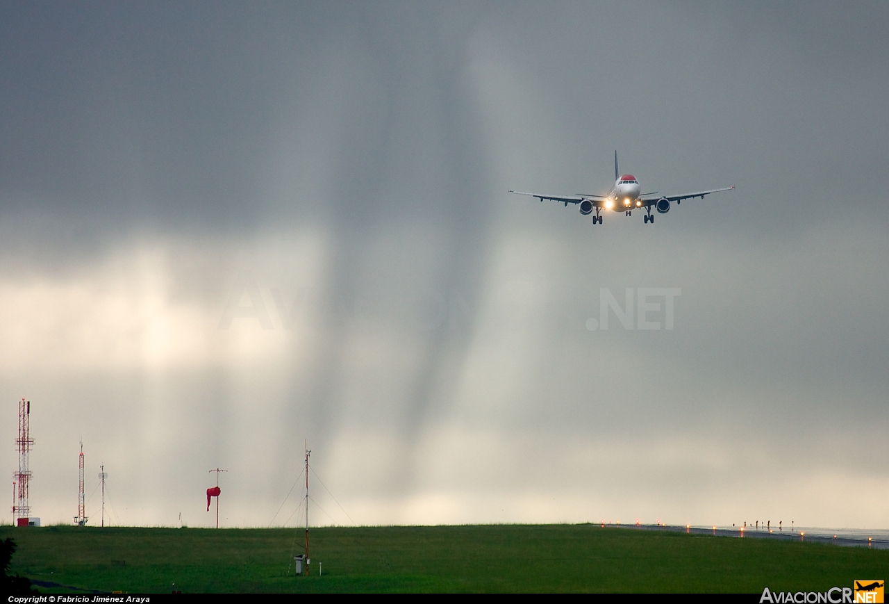 N568TA - Airbus A321-231 - TACA