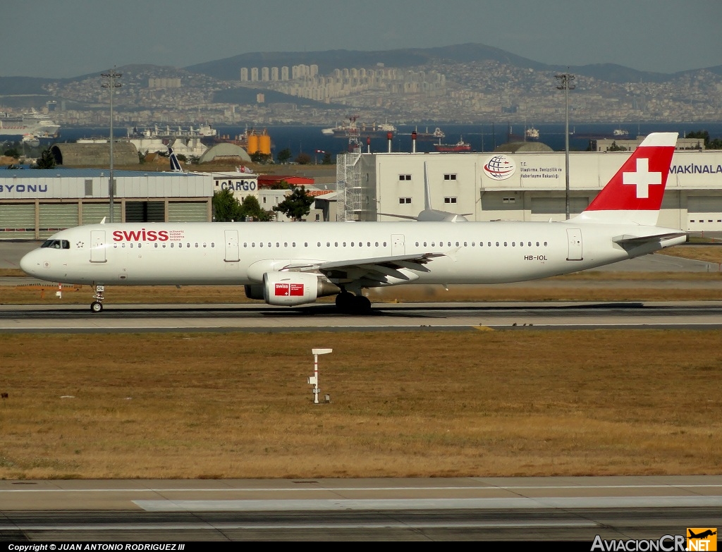 HB-IOL - Airbus A321-111 - Swiss International Air Lines