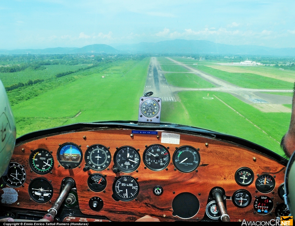 HR-AXB - Cessna 170B - A.D.A.E. Lima Aviation School