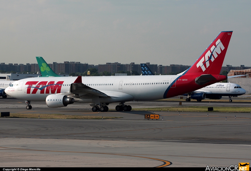 PT-MVH - Airbus A330-203 - TAM