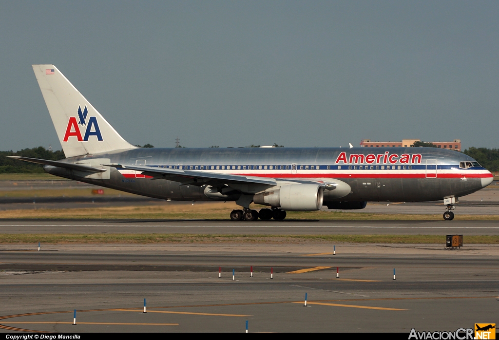 N321AA - Boeing 767-223 - American Airlines