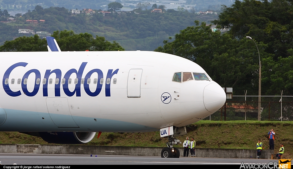 D-ABUA - Boeing 767-330ER - Condor