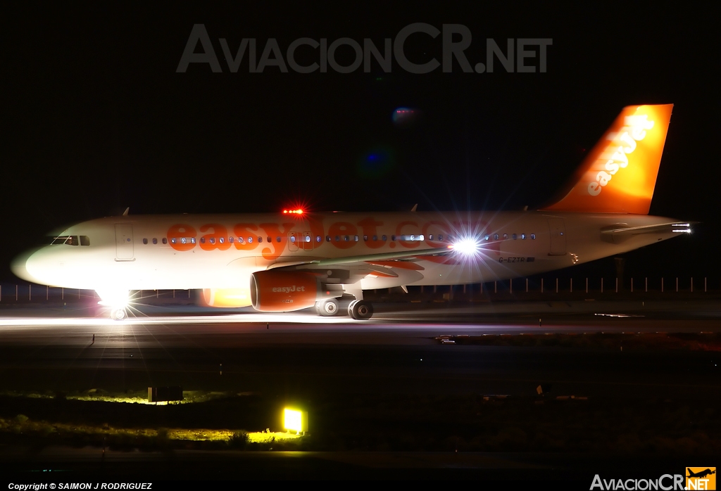 G-EZTR - Airbus A320-214 - EasyJet