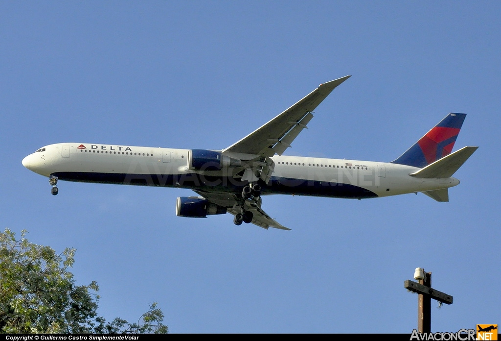 N828MH - Boeing 767-432/ER - Delta Airlines