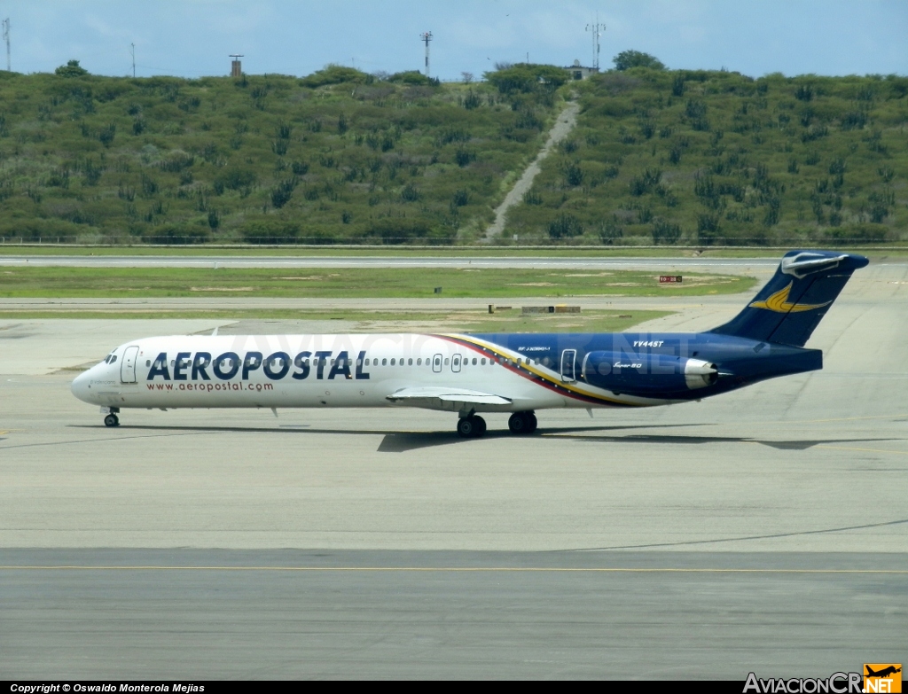 YV445T - McDonnell Douglas MD-82 (DC-9-82) - Aeropostal